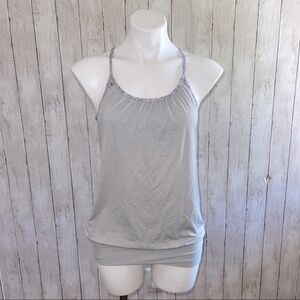 Lululemon No Limits Tank in Silver Spoon size 4